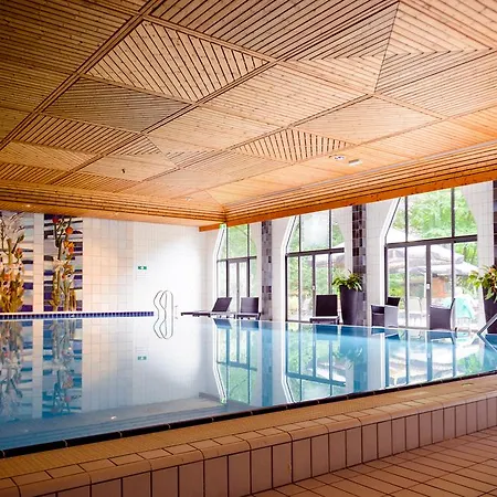 Отель Fletcher Restaurant Epe-zwolle 4*