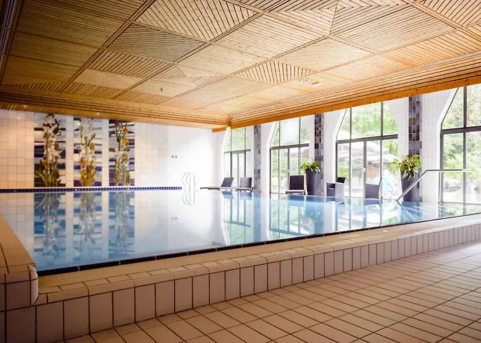 Fletcher Restaurant Epe-zwolle 4* 伊皮