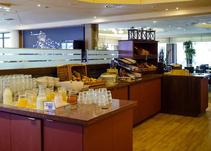 Fletcher Restaurant Epe-zwolle Hotel 4*